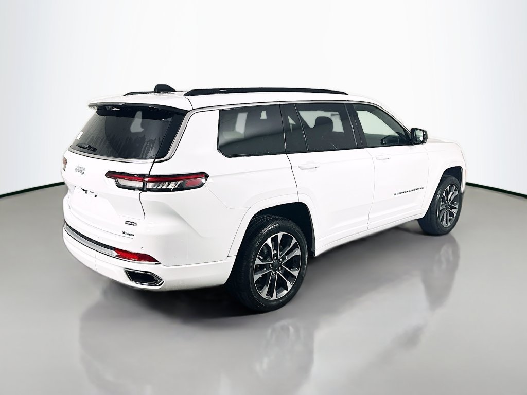 New 2025 Jeep Grand Cherokee L Overland w/ Luxury Tech Group IV AWD/4WD image 7