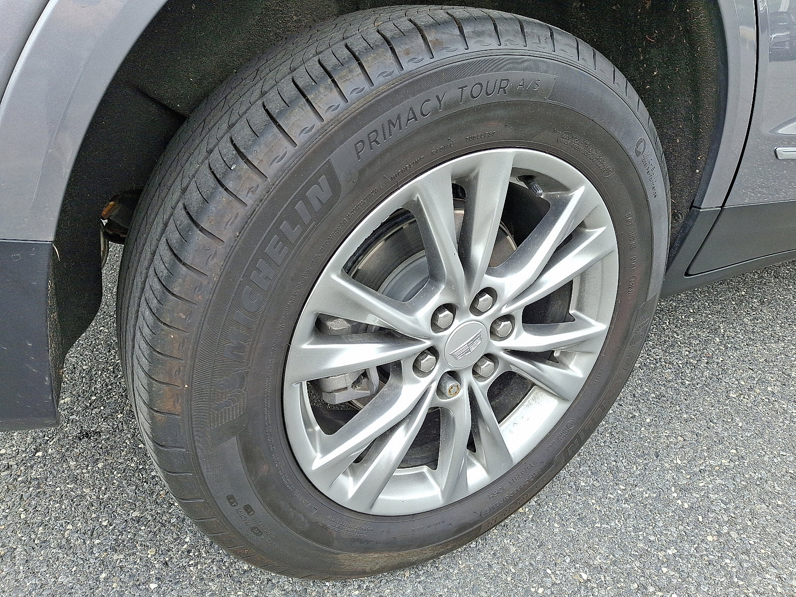 Certified 2022 Cadillac XT5 Premium Luxury image 12