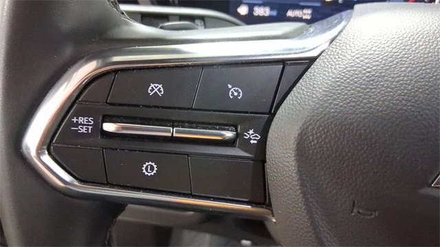 Used 2025 Chevrolet Tahoe LT image 29