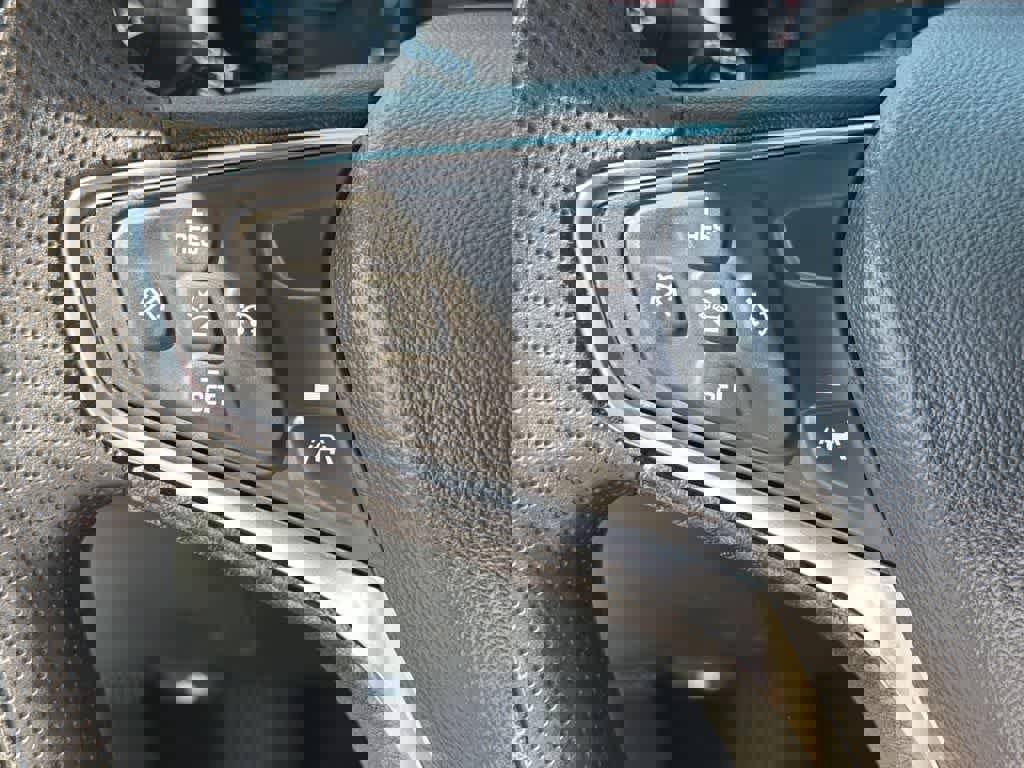 Used 2024 Chevrolet Malibu LT FWD image 22