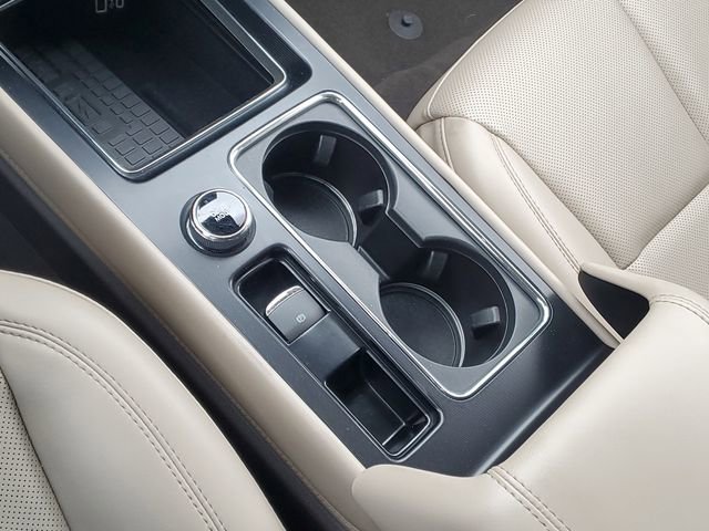 Used 2023 Lincoln Corsair FWD w/ Equipment Group 101A image 24