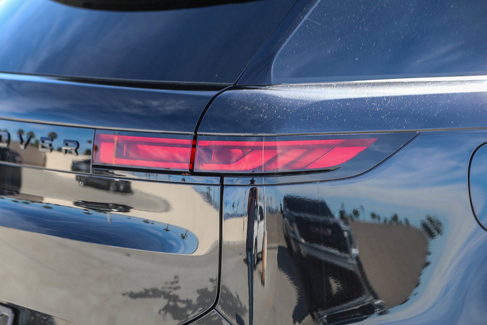 Used 2024 Land Rover Range Rover Sport Dynamic SE image 9