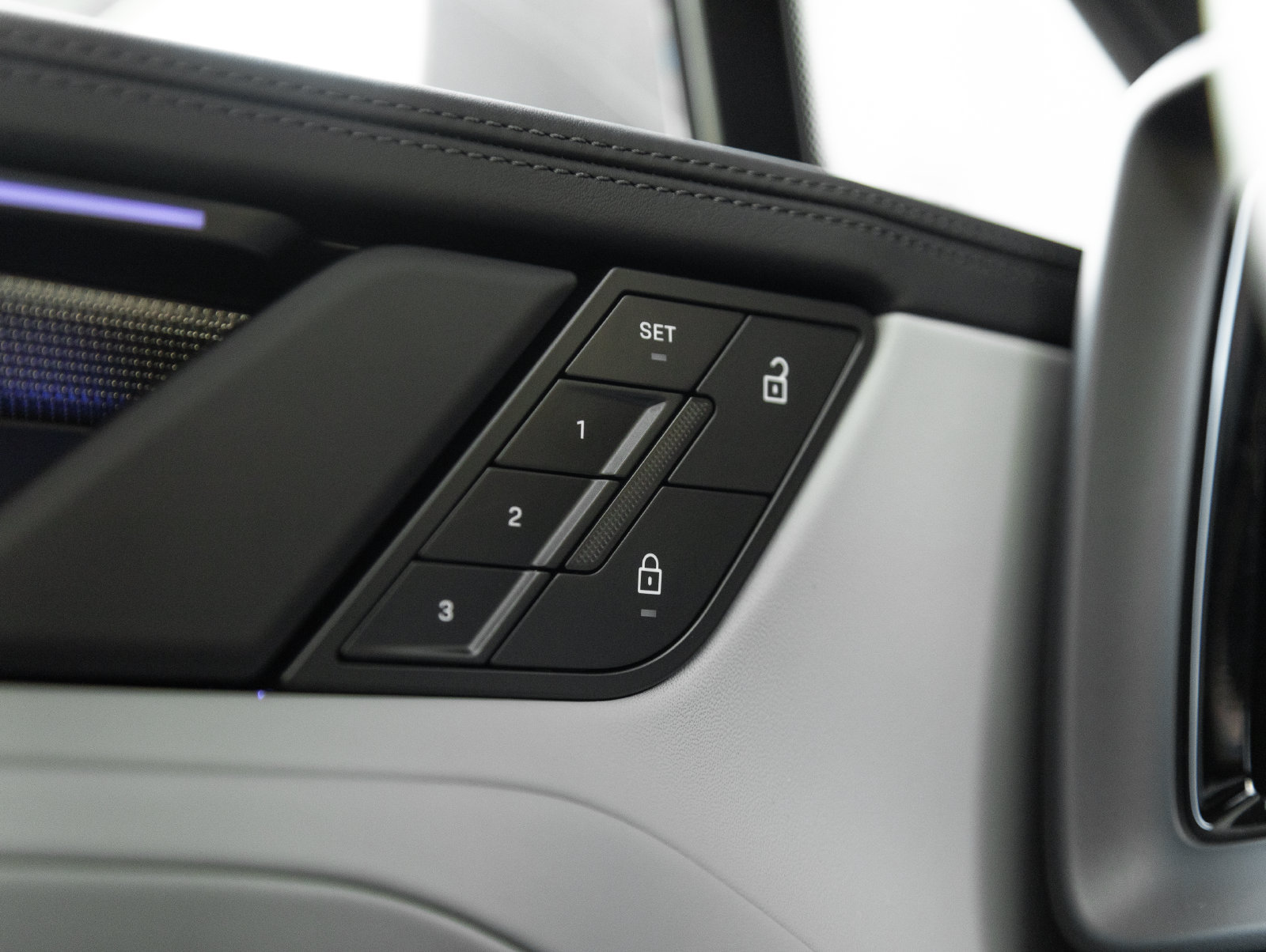 New 2026 Porsche Cayenne S AWD/4WD image 19