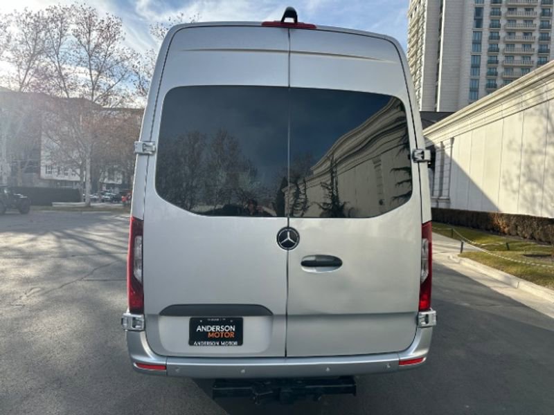 Used 2023 Mercedes-Benz Sprinter 3500 w/ Parking Package image 9