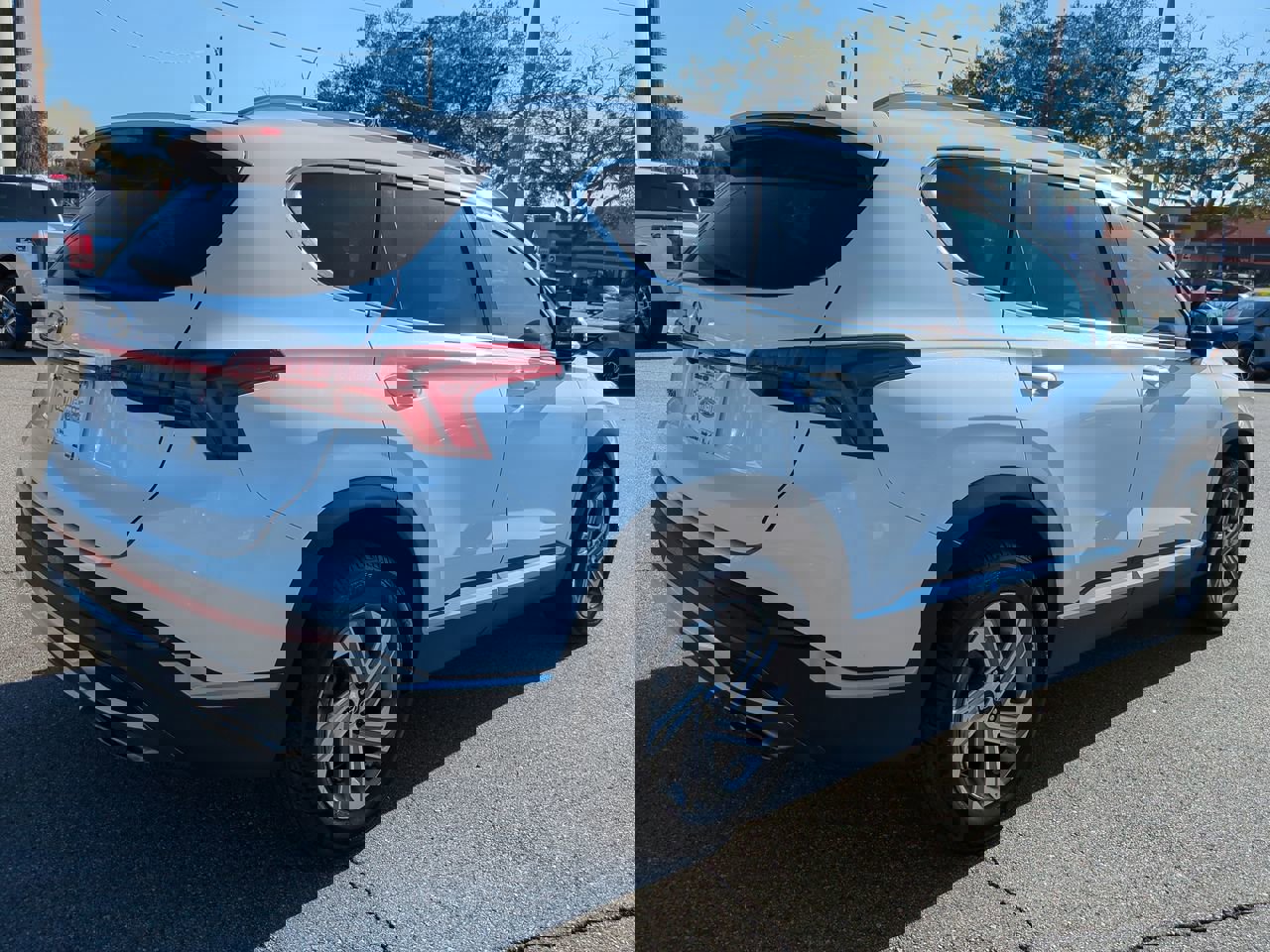 Used 2023 Hyundai Santa Fe SEL w/ Premium Package image 4