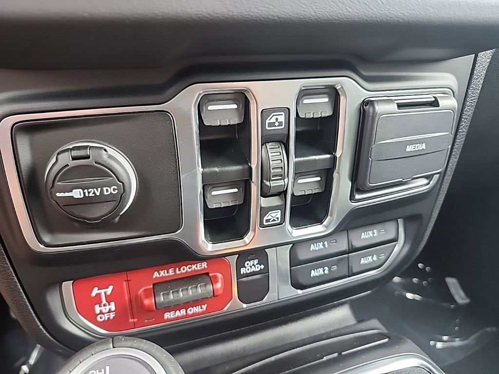 New 2025 Jeep Gladiator Mojave image 36