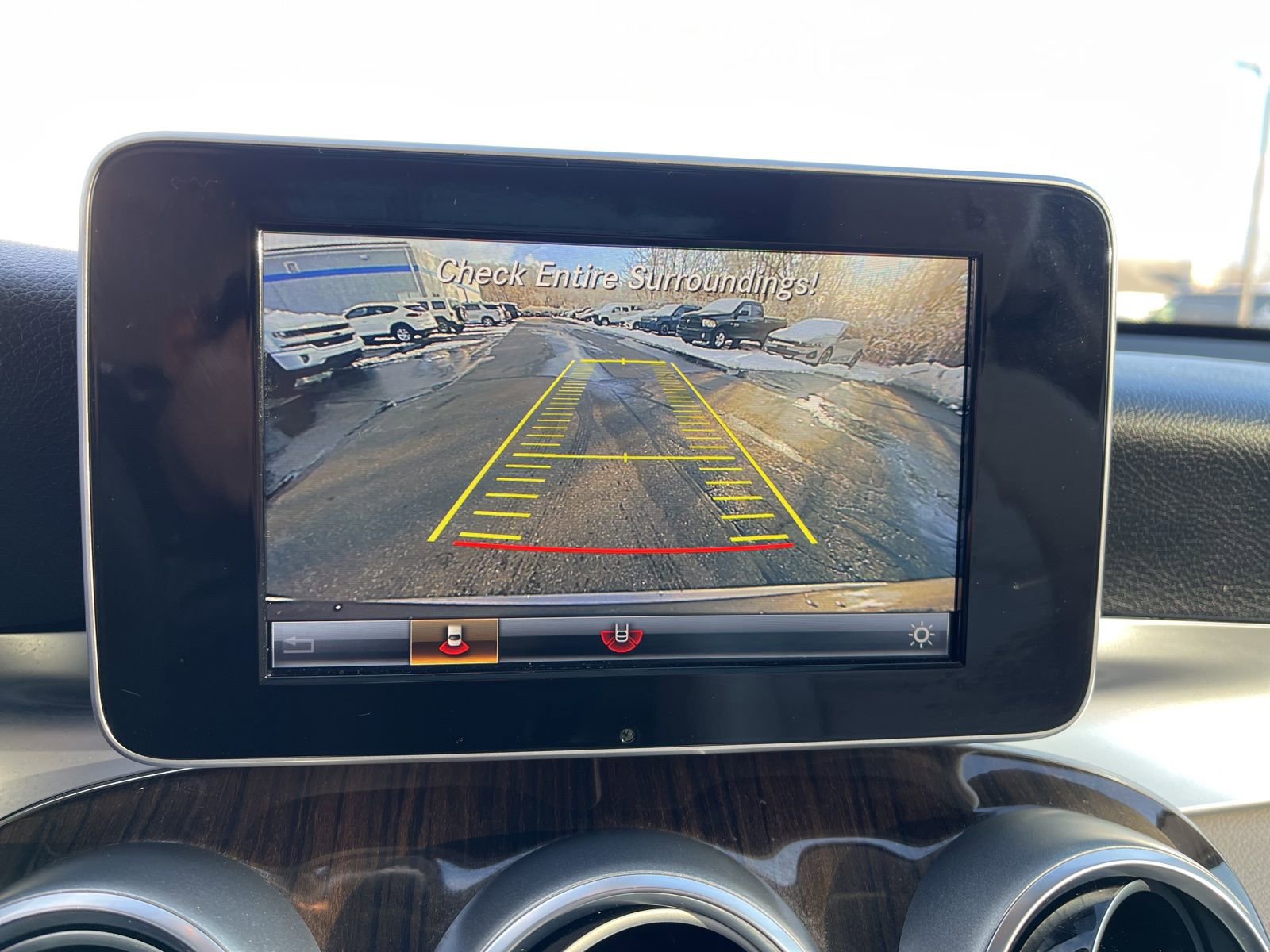 Used 2019 Mercedes-Benz GLC 300 4MATIC image 38