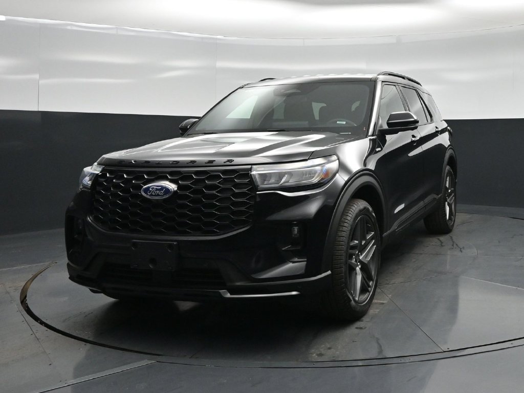 Certified 2026 Ford Explorer ST-Line w/ ST-Line Street Pack AWD/4WD image 54