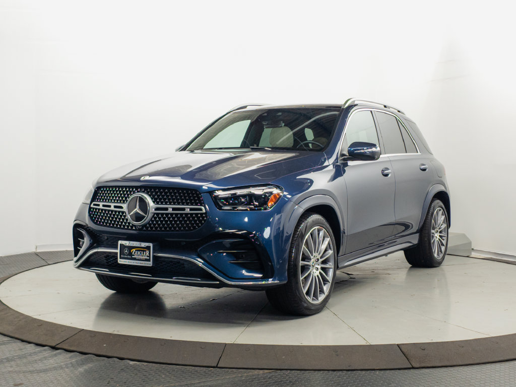 Used 2024 Mercedes-Benz GLE 450e 4MATIC w/ AMG Line Exterior image 3