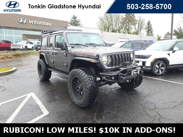 Used 2025 Jeep Wrangler Rubicon image 1