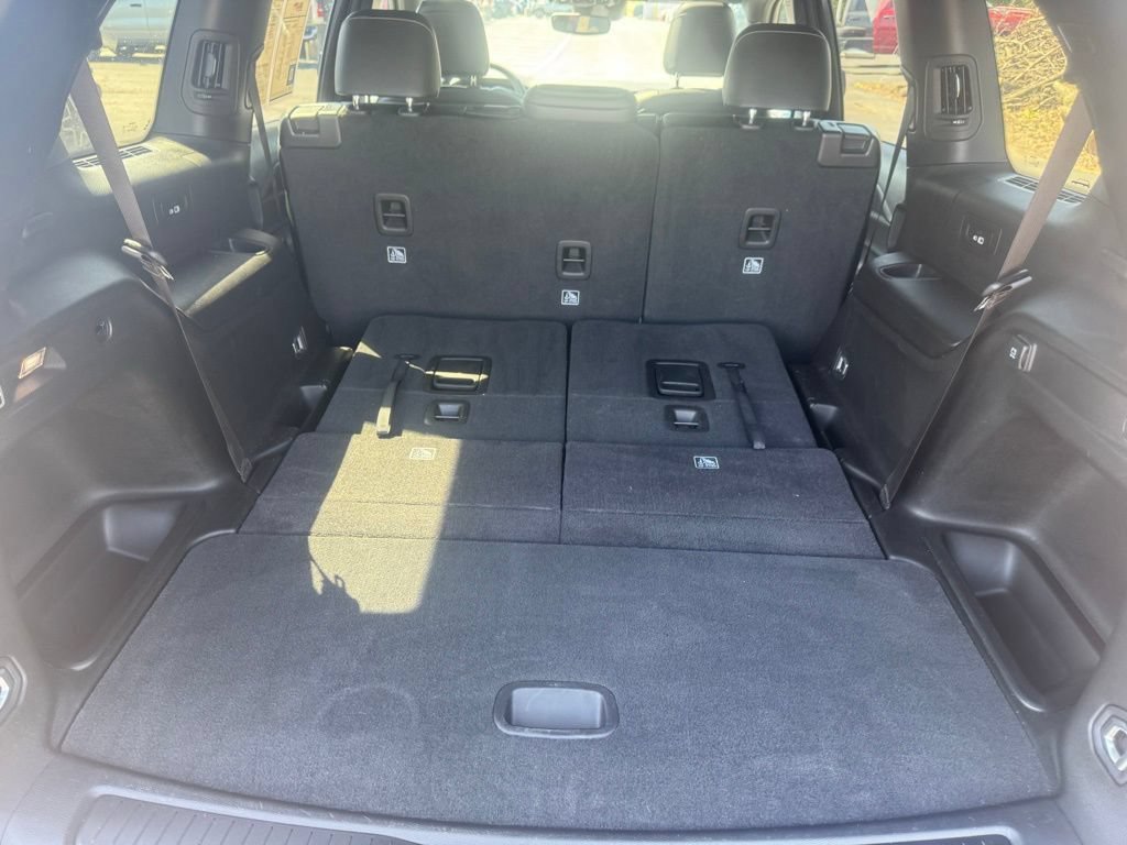 Used 2024 Jeep Grand Cherokee L Altitude AWD/4WD image 58