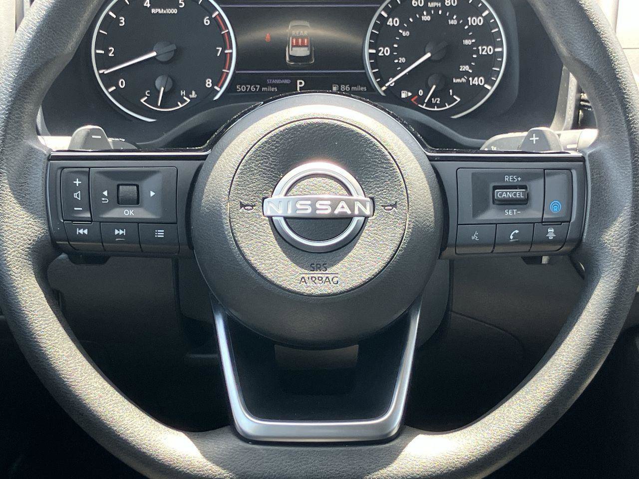 Used 2023 Nissan Rogue SV FWD image 18