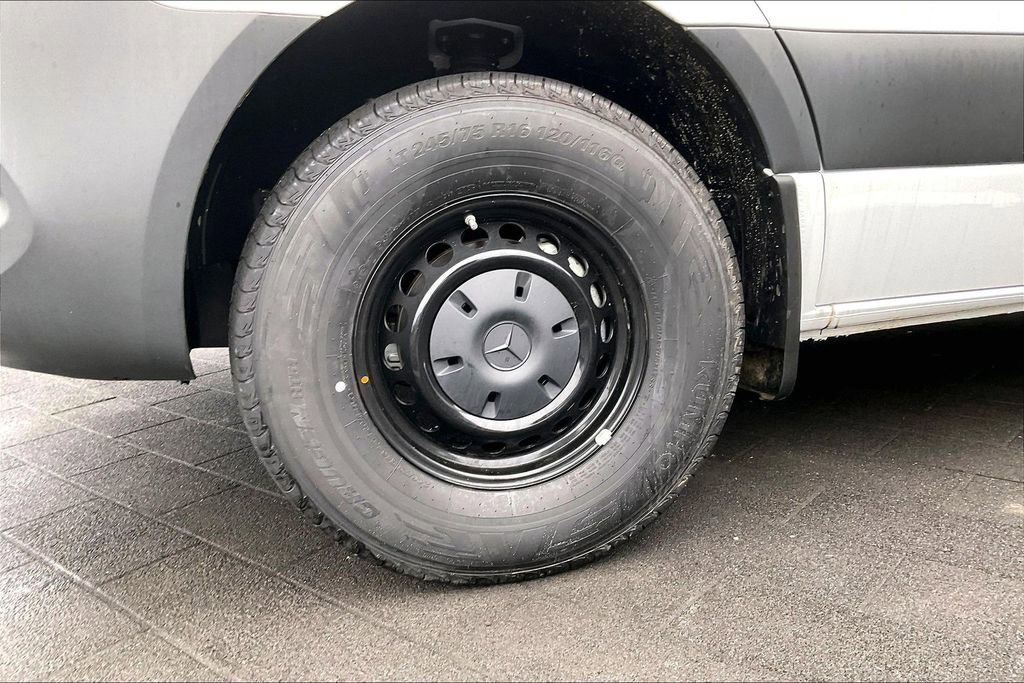 New 2025 Mercedes-Benz Sprinter 2500 image 12