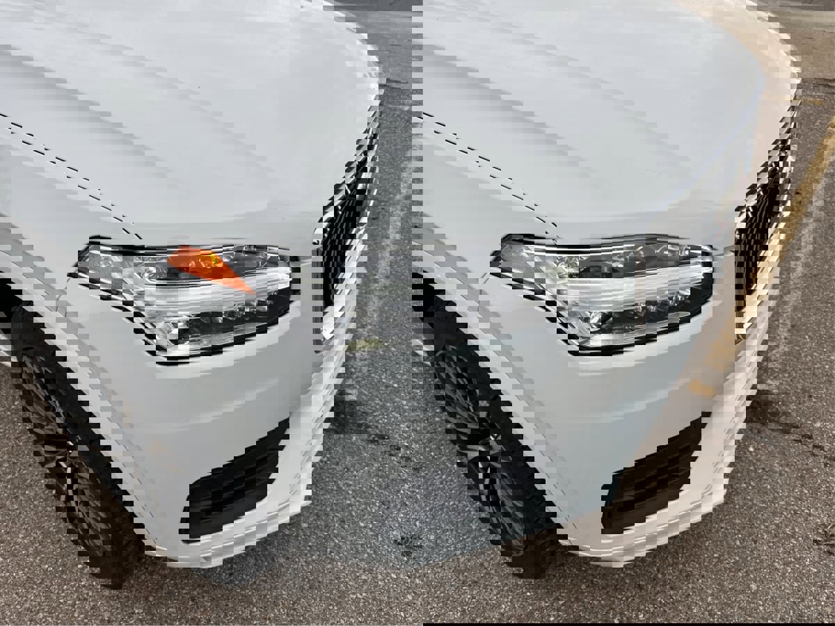 Used 2022 Volvo XC90 T5 Momentum w/ Protection Package Premier image 34