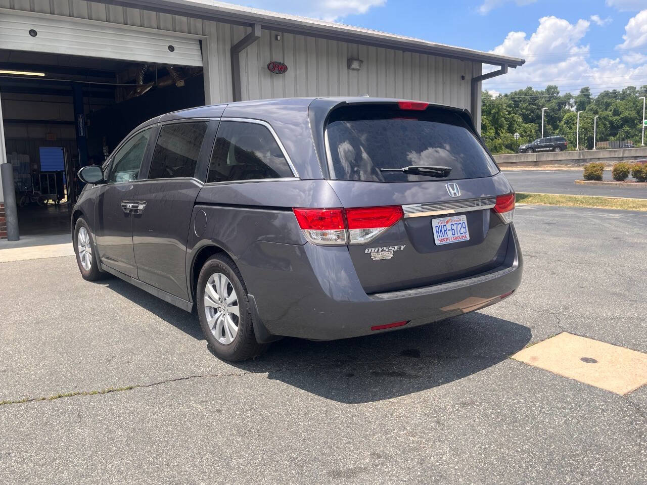 Used 2016 Honda Odyssey EX-L image 15