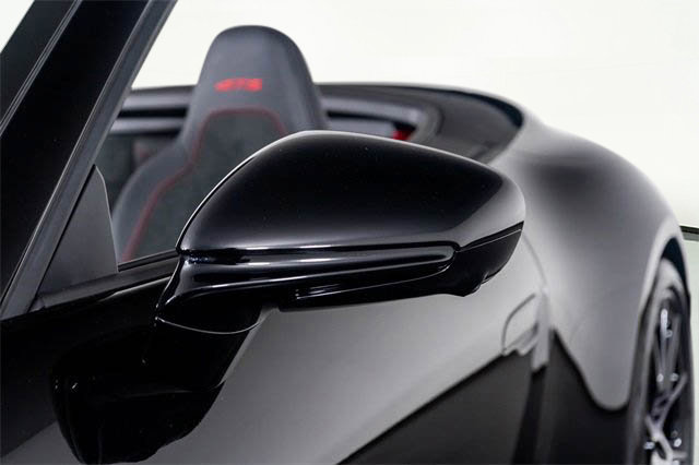 Used 2025 Porsche 911 Carrera 4 GTS image 40