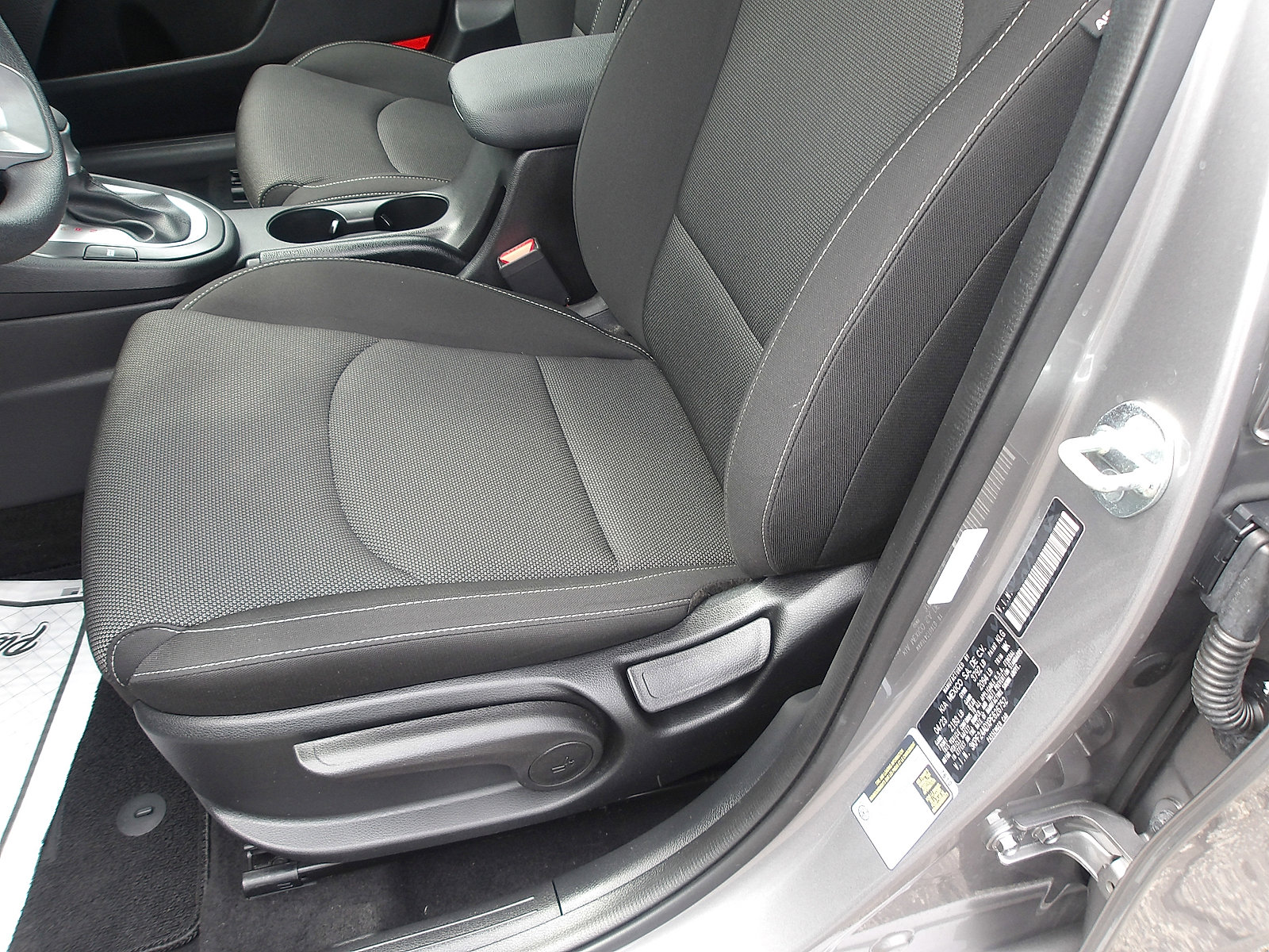 Used 2023 Kia Forte LXS FWD image 12