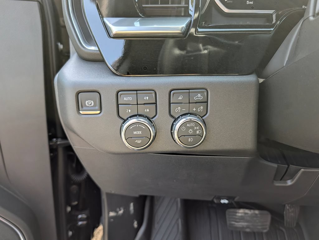 New 2026 GMC Sierra 1500 Elevation w/ Elevation Premium Package AWD/4WD image 14