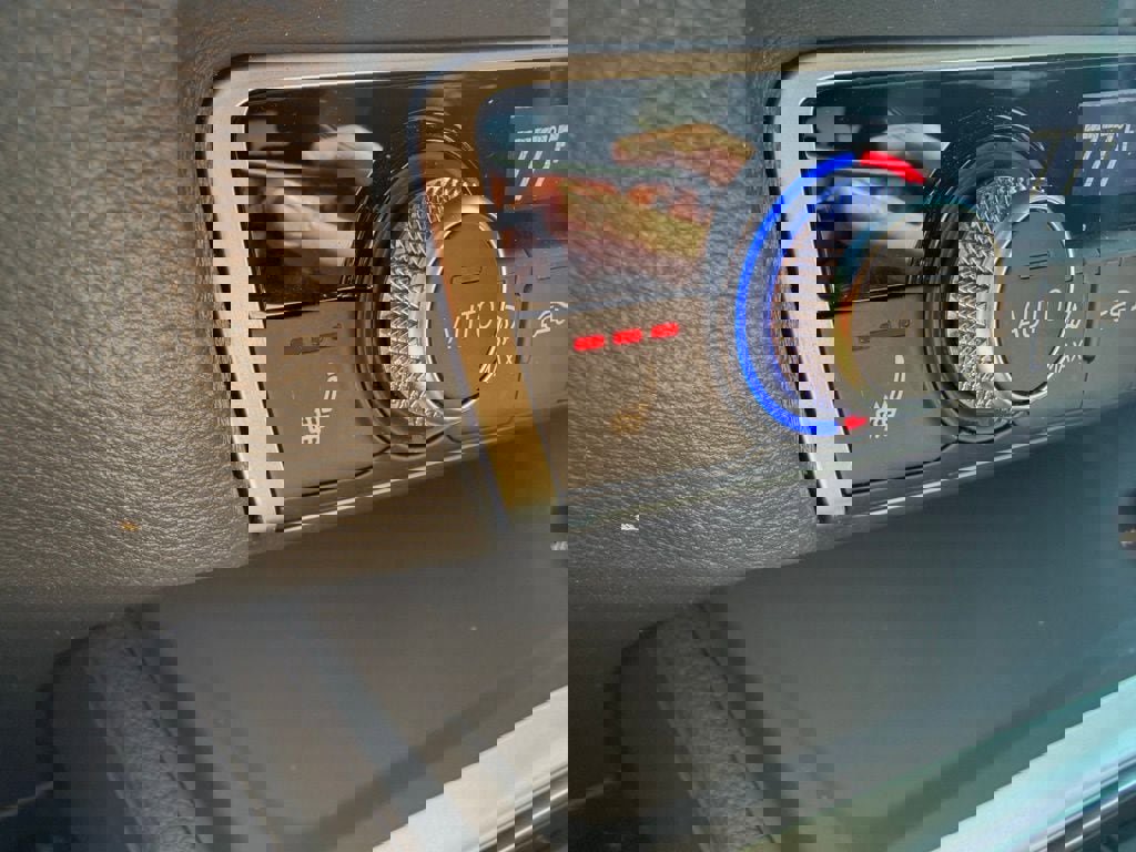 Used 2022 Audi Q3 2.0T Premium Plus image 27