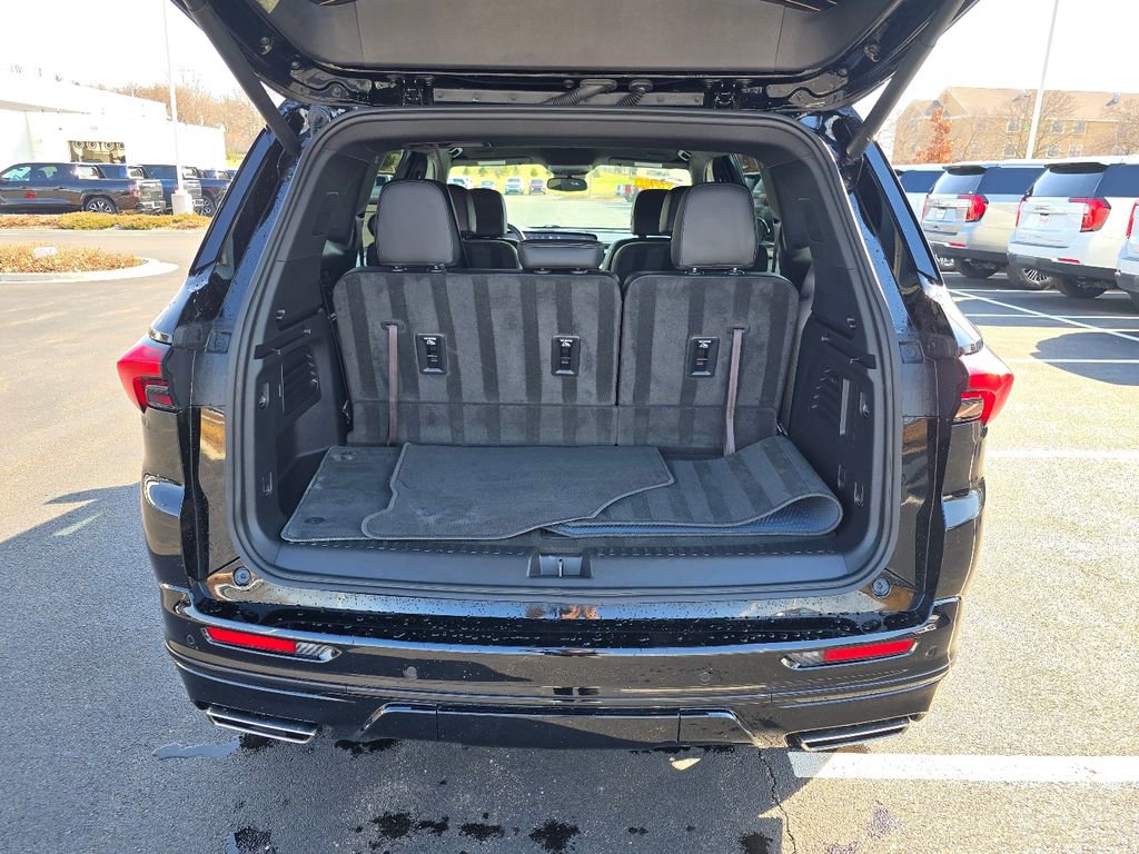Certified 2025 Buick Enclave Sport Touring AWD/4WD image 31
