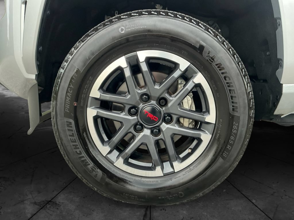 Certified 2024 Toyota Tacoma TRD Sport AWD/4WD image 16
