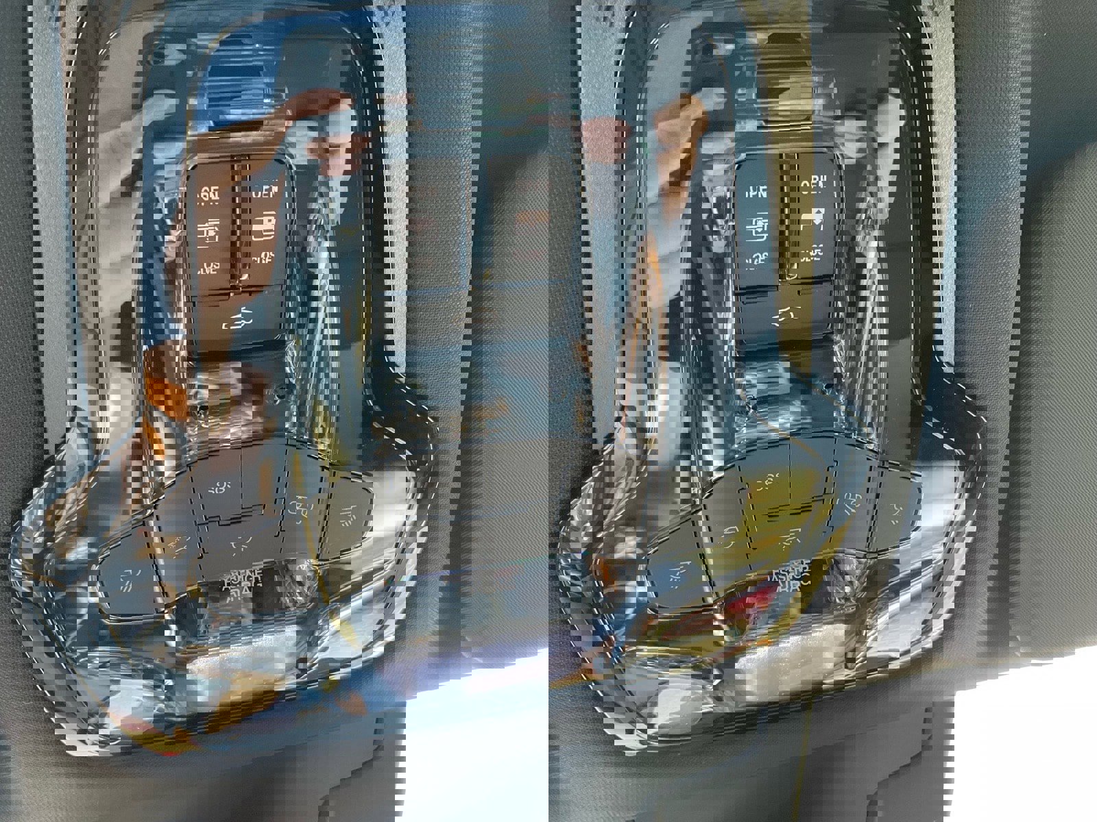 Used 2024 Alfa Romeo Stelvio Ti image 14