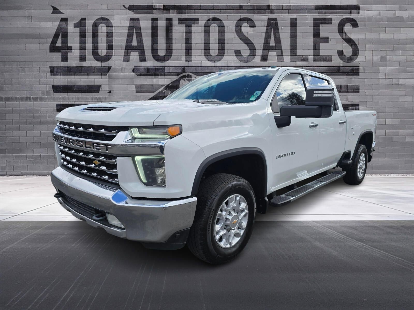 Used 2022 Chevrolet Silverado 3500 LTZ AWD/4WD image 6