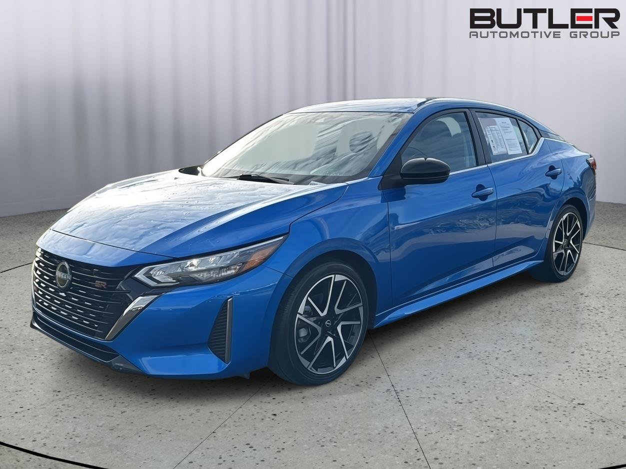 Used 2024 Nissan Sentra SR image 2