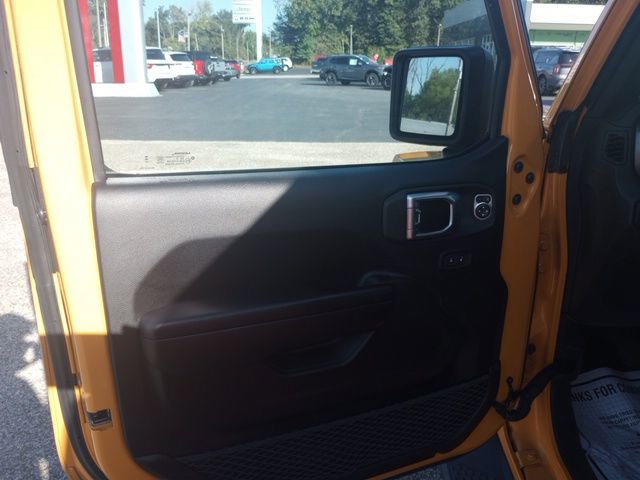 Used 2021 Jeep Gladiator Mojave w/ Safety Group image 9