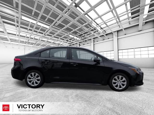 Used 2024 Toyota Corolla LE FWD video 2