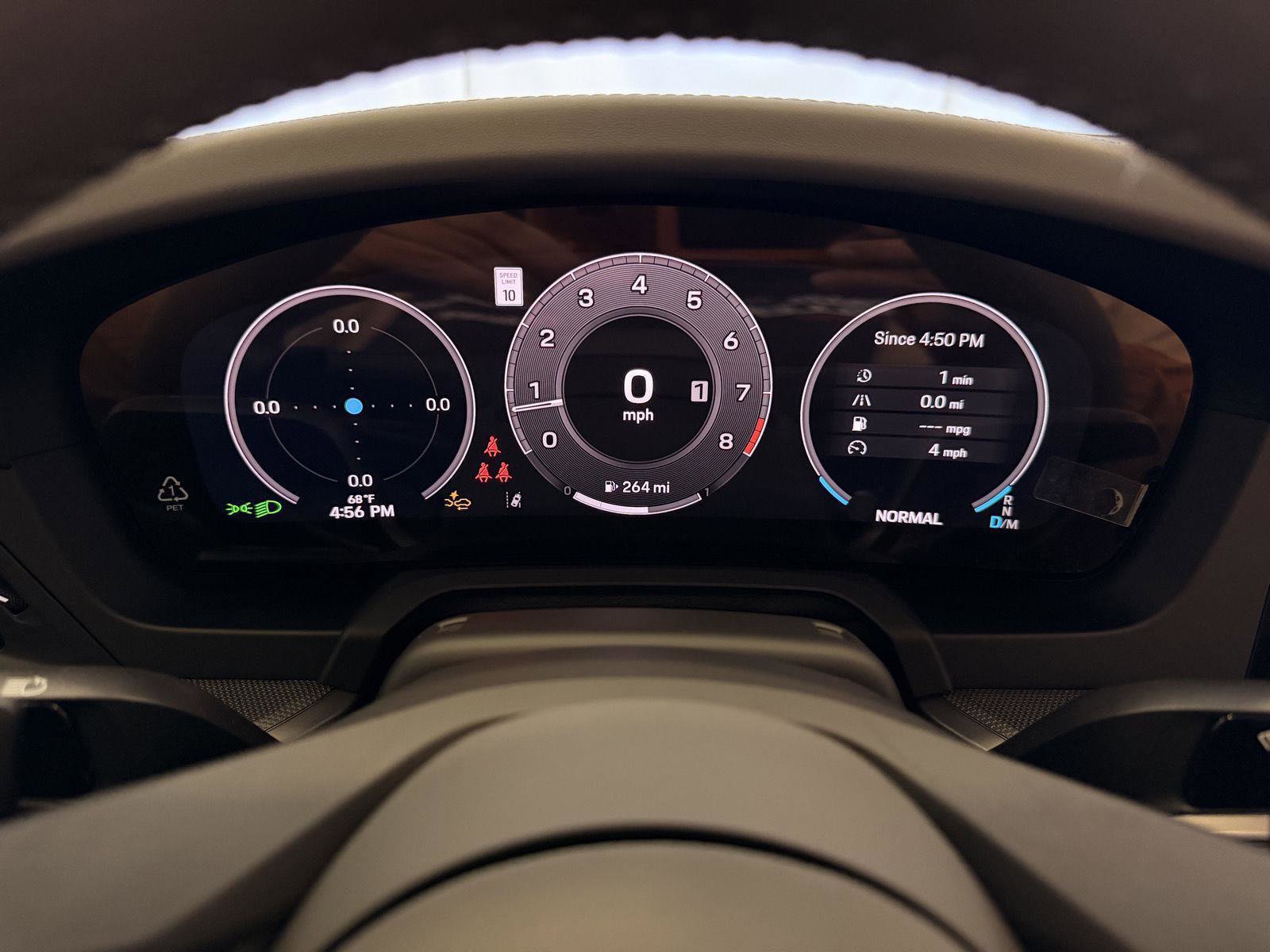 Used 2025 Porsche 911 Carrera image 21