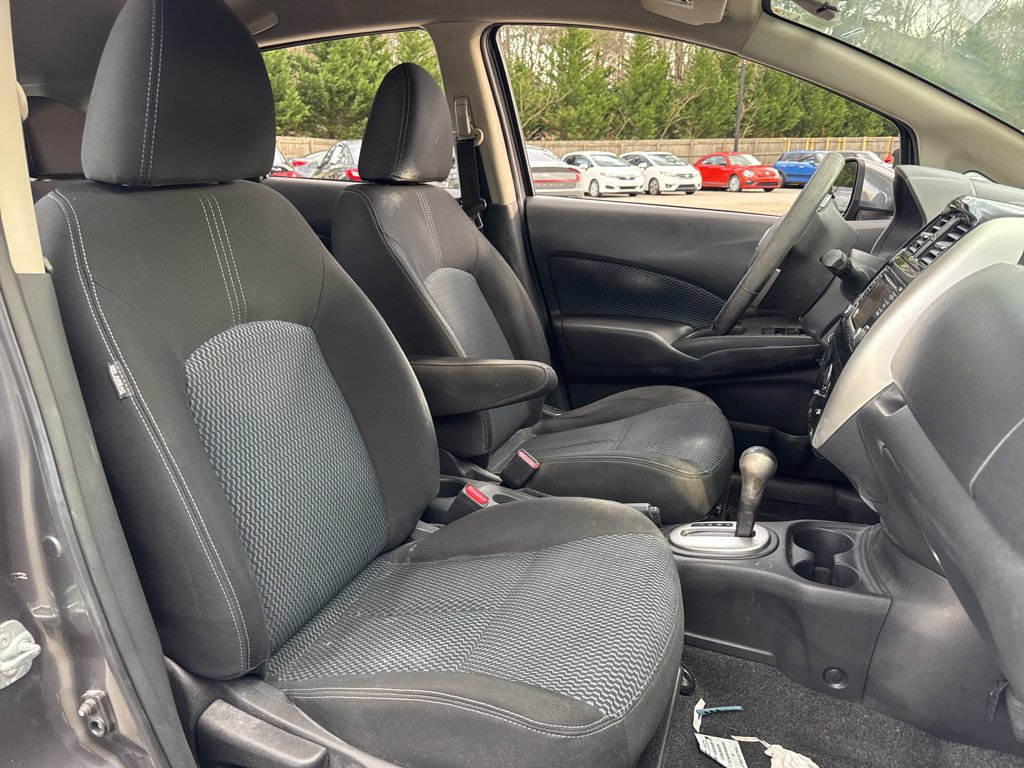 Used 2016 Nissan Versa Note SV w/ SV Appearance Package FWD image 9