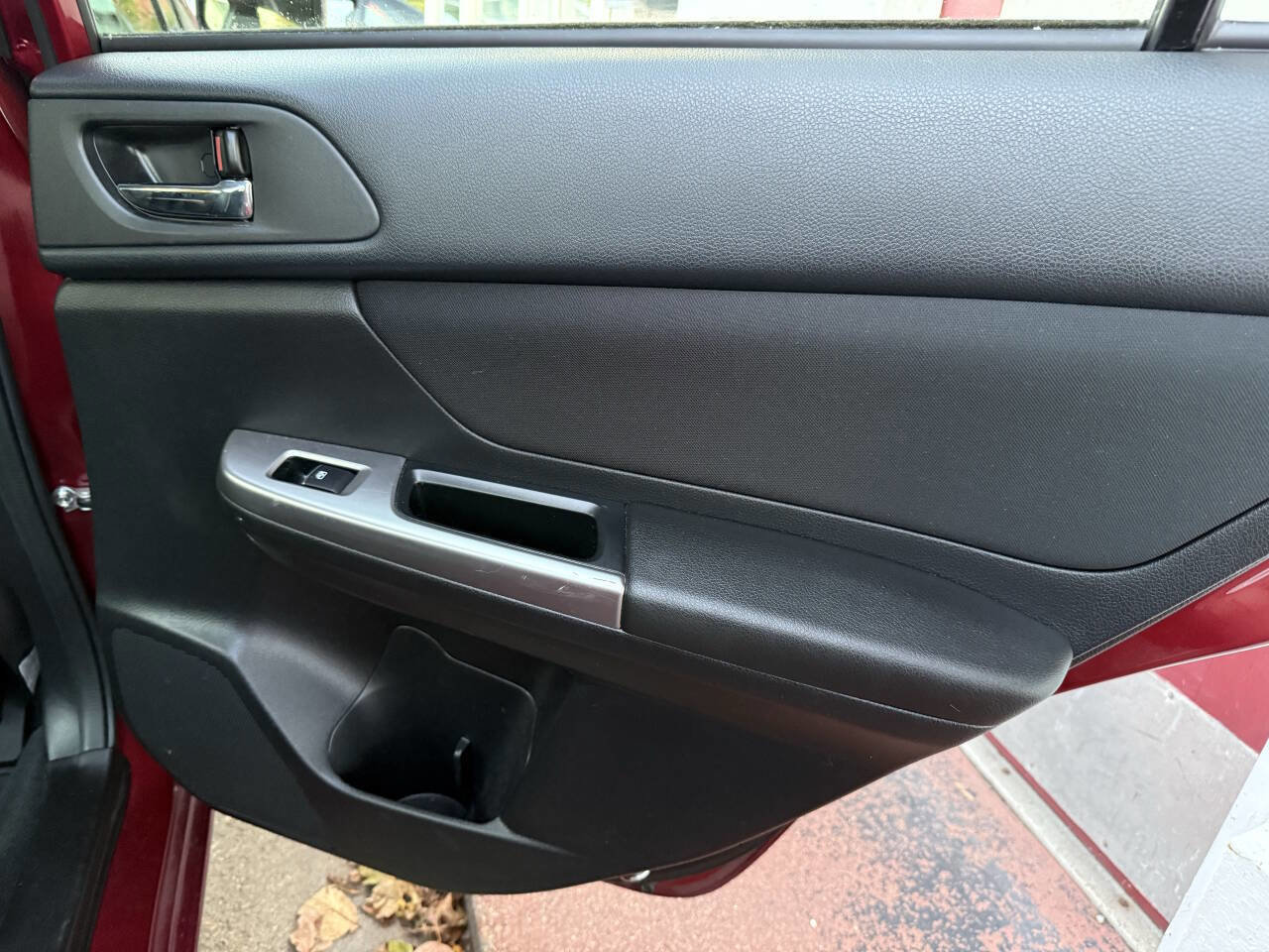 Used 2016 Subaru Impreza 2.0i Premium image 24