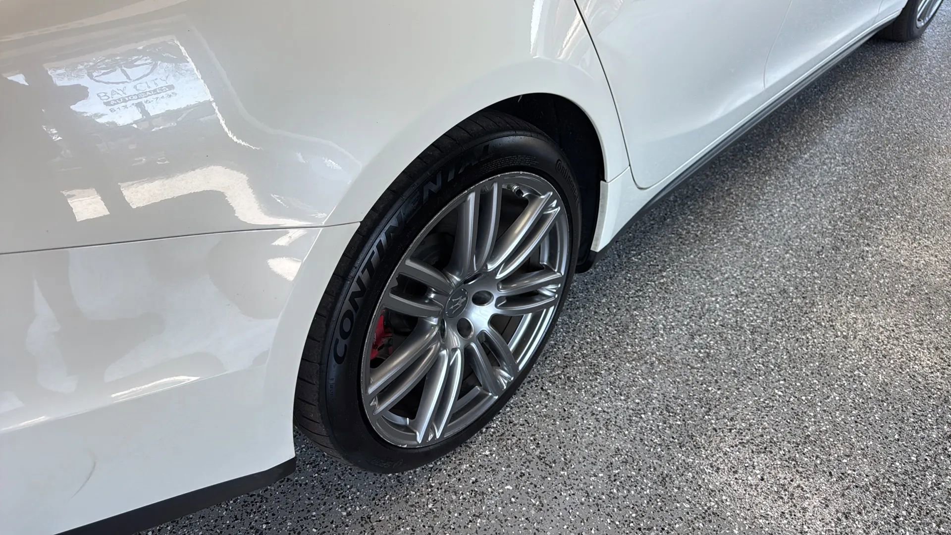 Used 2017 Maserati Ghibli w/ Luxury Package RWD image 46