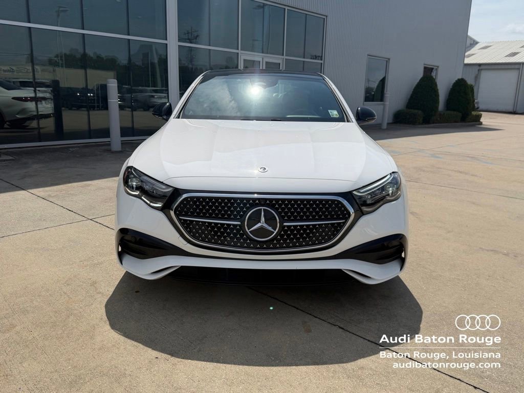 Used 2024 Mercedes-Benz E 350 4MATIC Sedan image 2