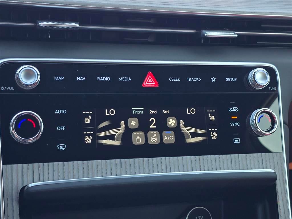 New 2026 Genesis GV80 3.5T Prestige AWD/4WD image 18