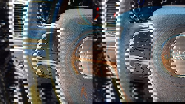 Used 2019 Jeep Grand Cherokee Limited AWD/4WD image 16