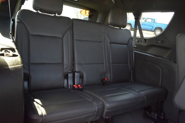 Used 2023 Chevrolet Suburban Z71 w/ Z71 Off-Road Package image 20