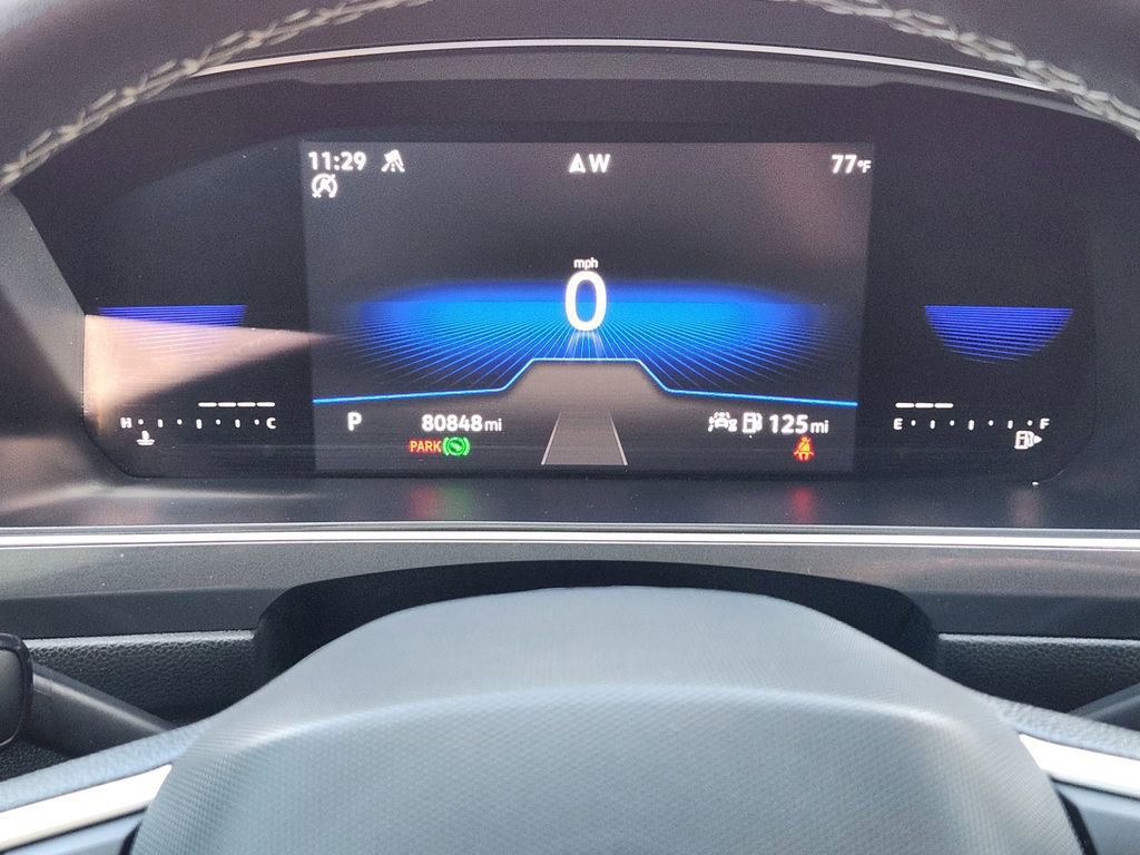 Used 2022 Volkswagen Tiguan SE AWD/4WD image 12