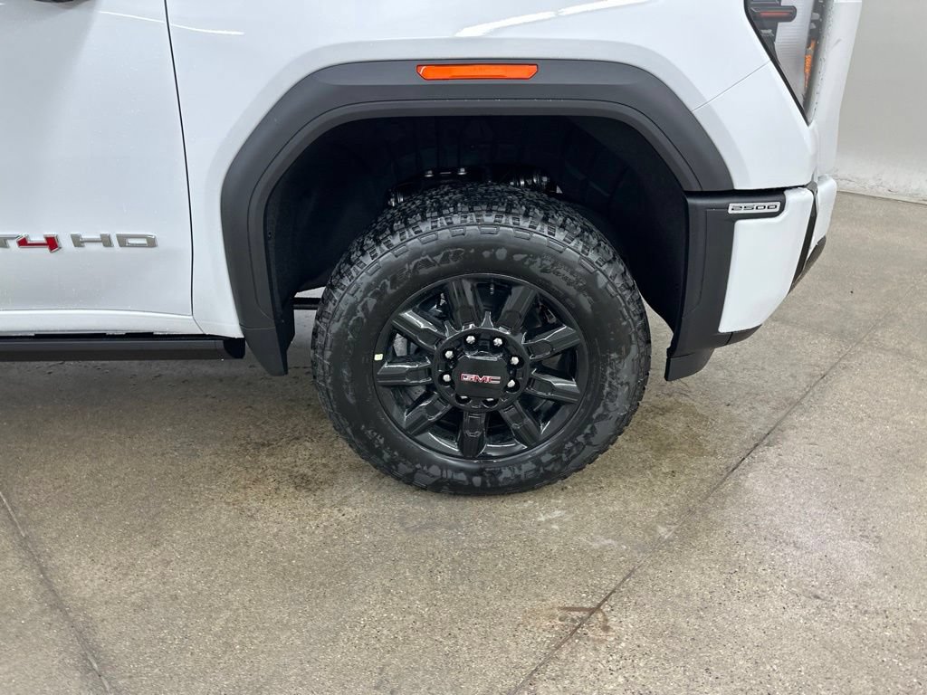 New 2026 GMC Sierra 2500 AT4 w/ AT4 Premium Plus Package AWD/4WD image 16