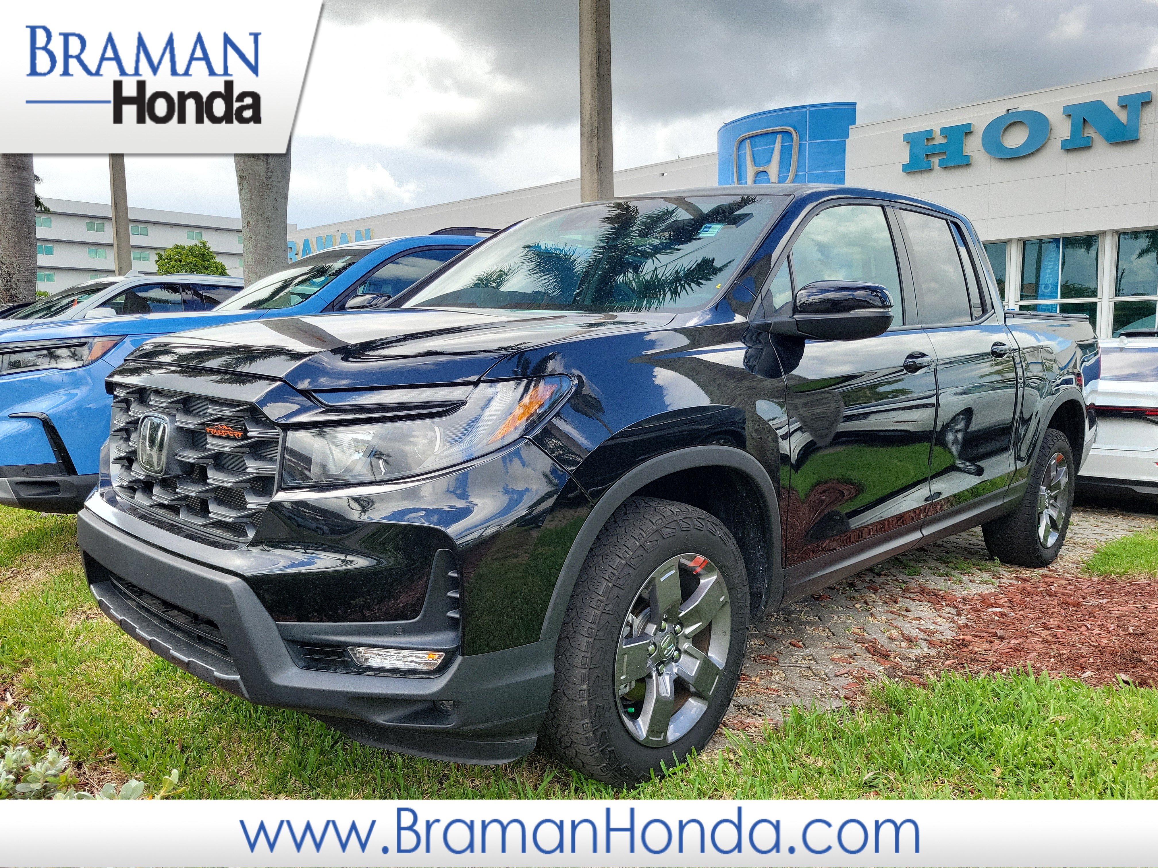 Certified 2024 Honda Ridgeline TrailSport image 1