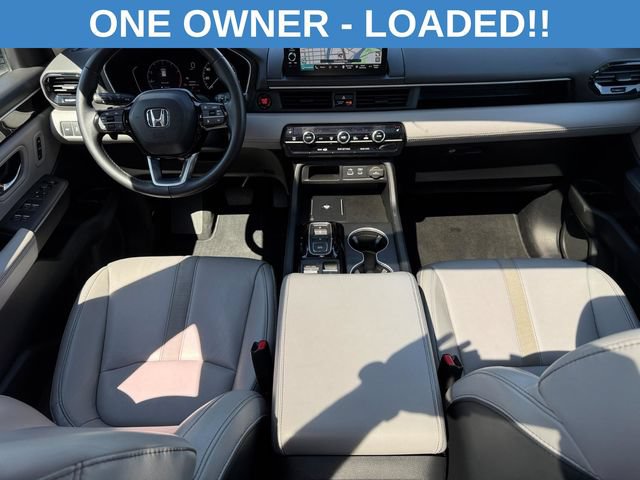 Used 2025 Honda Pilot Touring image 4