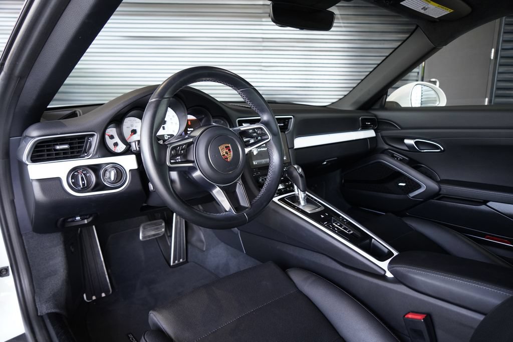 Certified 2017 Porsche 911 Carrera RWD image 11