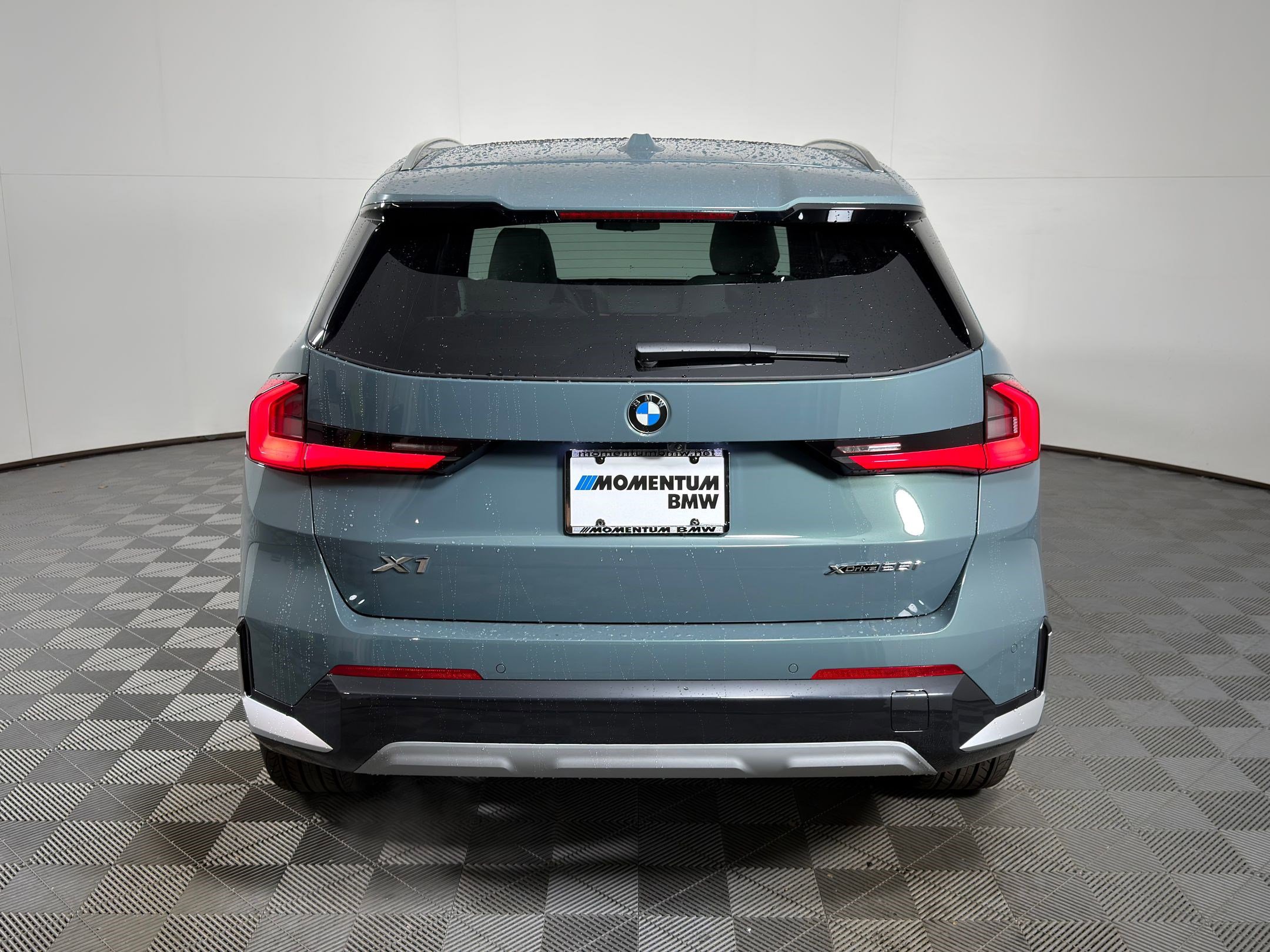 Used 2026 BMW X1 xDrive28i w/ Technology Package image 8