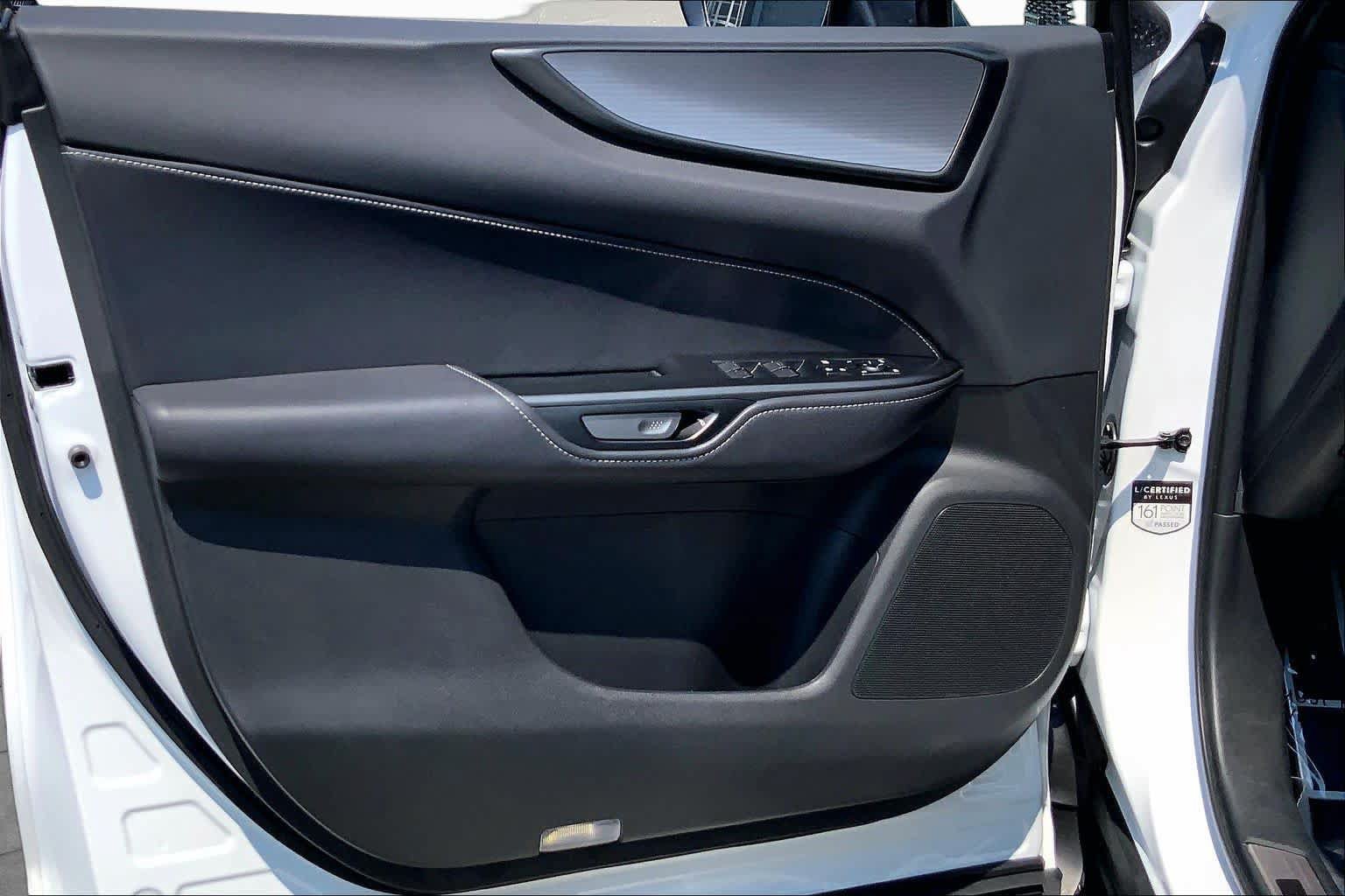 Certified 2025 Lexus NX 350 F Sport w/ Accessory Package (P2) AWD/4WD image 22