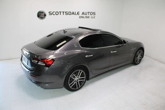 Used 2021 Maserati Ghibli S Q4 AWD/4WD image 45