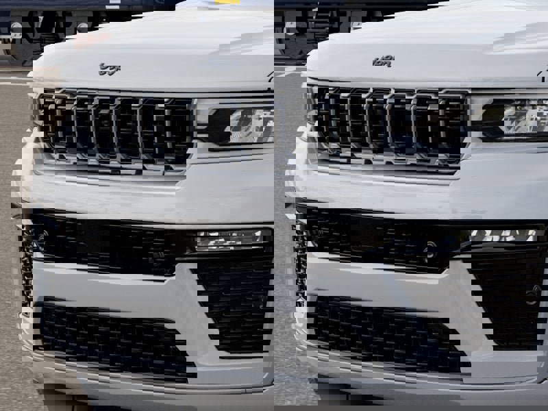 New 2026 Jeep Grand Cherokee L Summit w/ Obsidian Package image 16