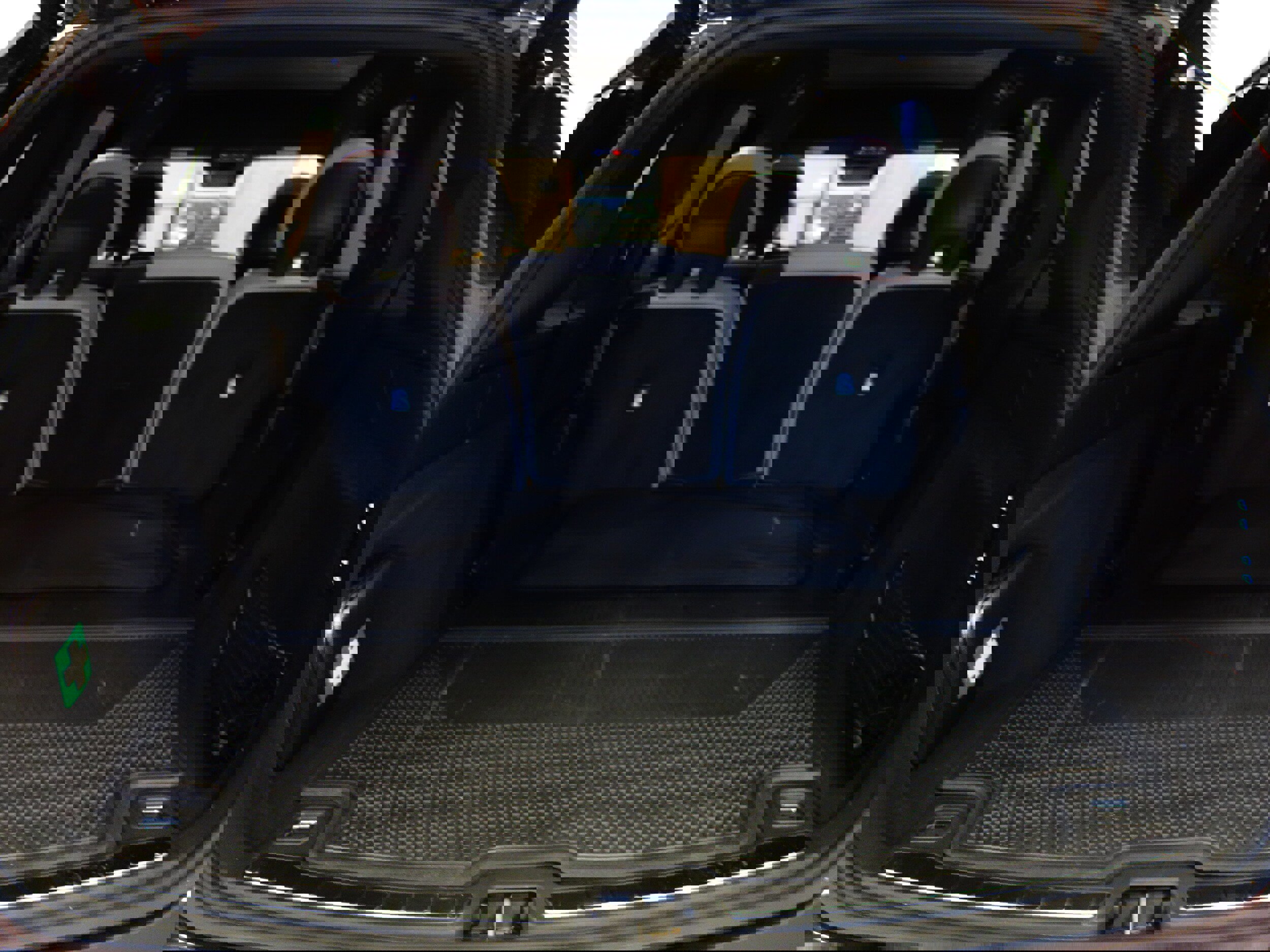 Certified 2025 Volvo EX90 Ultra image 27