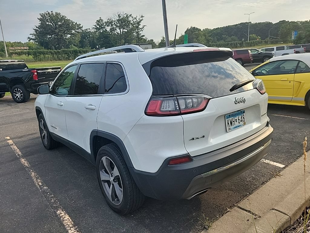 Used 2019 Jeep Cherokee Limited AWD/4WD image 11