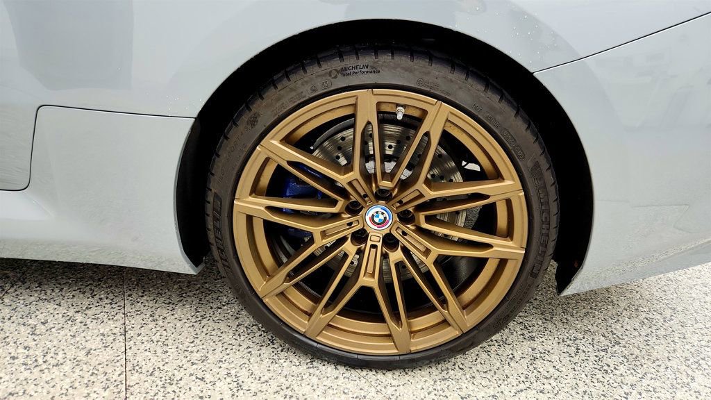 Used 2023 BMW M2 w/ Lighting Package image 9